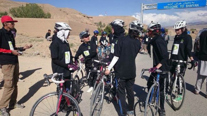 دختران دوچرخه‌سوار افغان، نامزد جایزه صلح نوبل
