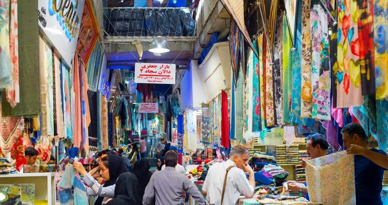 بازار تهران آبستن حوادث مرگبار؛ اصناف پرخطر خارج میشوند بازار تهران آبستن حوادث مرگبار؛ اصناف پرخطر خارج میشوند